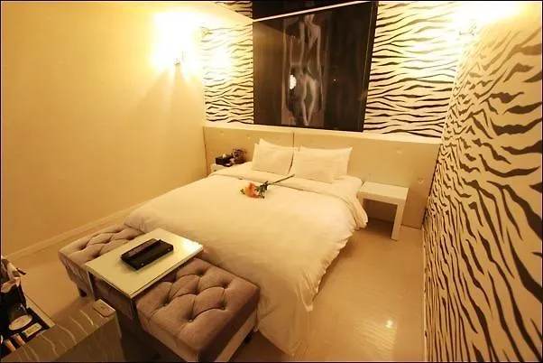 Echae Hotel Τζέτζου