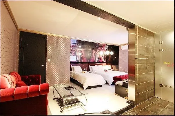 Echae Hotel Τζέτζου